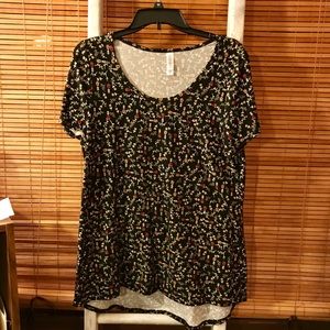 EUC LuLa Roe Classic Shirt